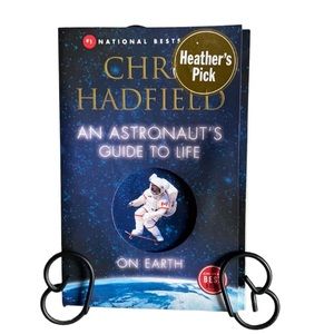 An Astronaut’s Guide to Life Book by Chris Hadfield